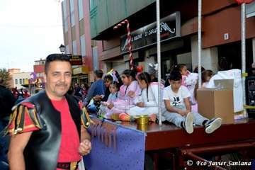 La Cabalgata Real recorre la zona comercial de Los Llanos de Telde (Foto Antonio Alí y Francisco Javier Santana)
